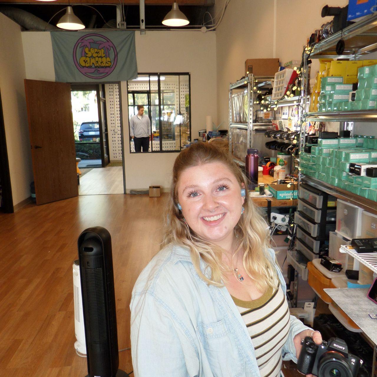 Samsung WB30F Digital Camera | 16.2MP | Tested & Working | Red