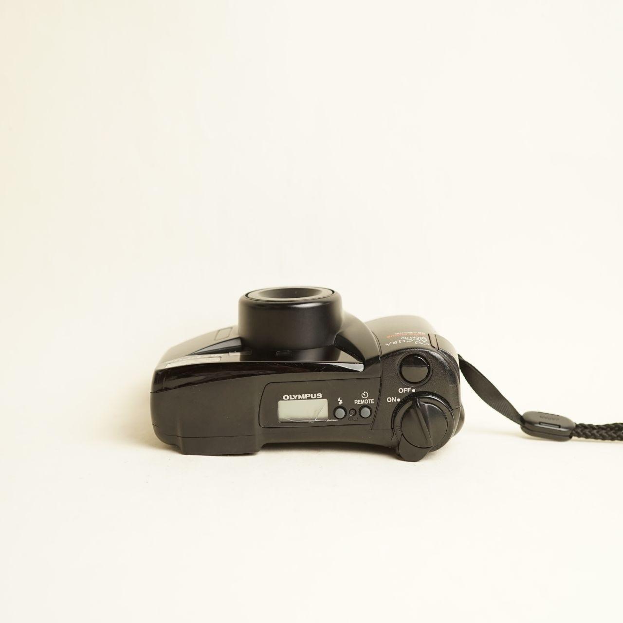 Olympus Infinity Accura Zoom 80 Film Camera | 35mm Point & Shoot | Tested & Working | Black