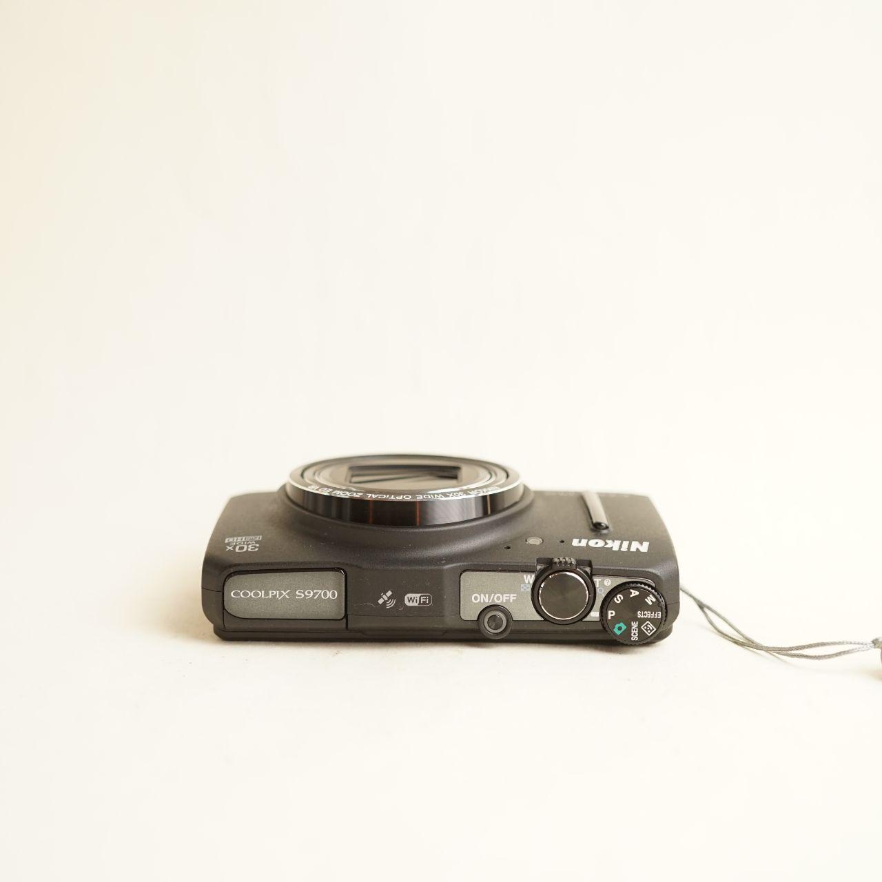 Nikon Coolpix S9700 Digital Camera | 16.0MP | Tested & Working | Black