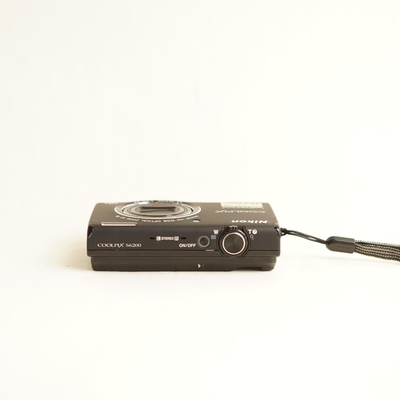 Nikon Coolpix S6200 Digital Camera | 16MP | Tested & Working | Black