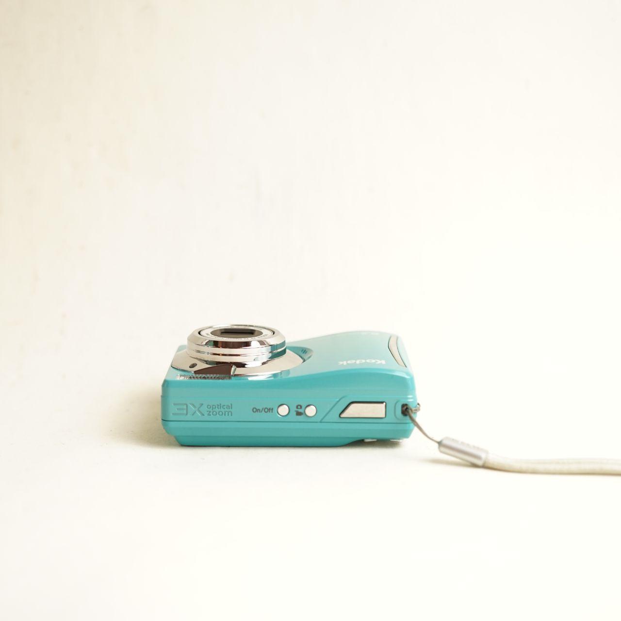Kodak EasyShare C140 Digital Camera | 8.2MP | Tested & Working | Blue