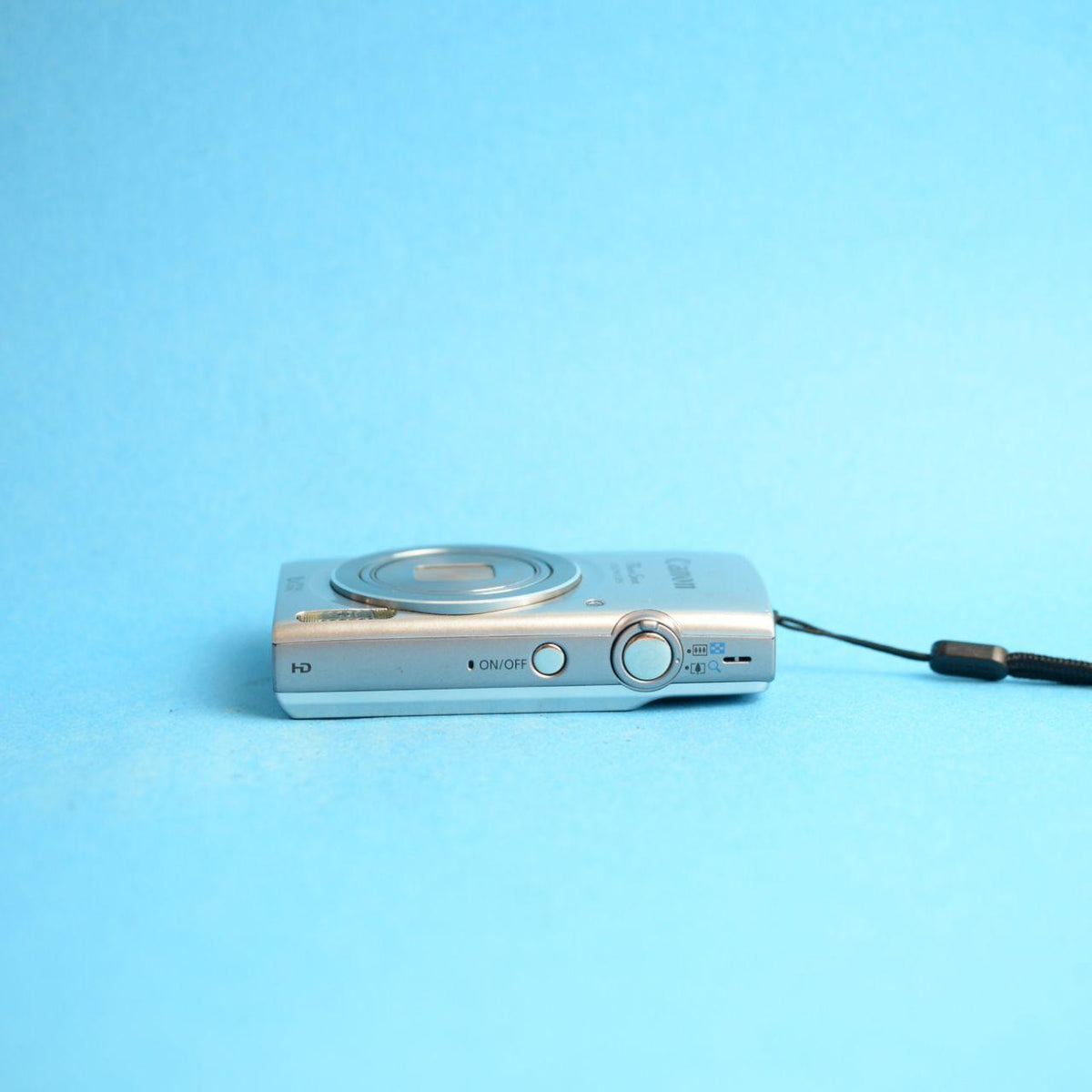 Canon PowerShot ELPH 135 Digital Camera | 16MP | Tested & Working | Silver