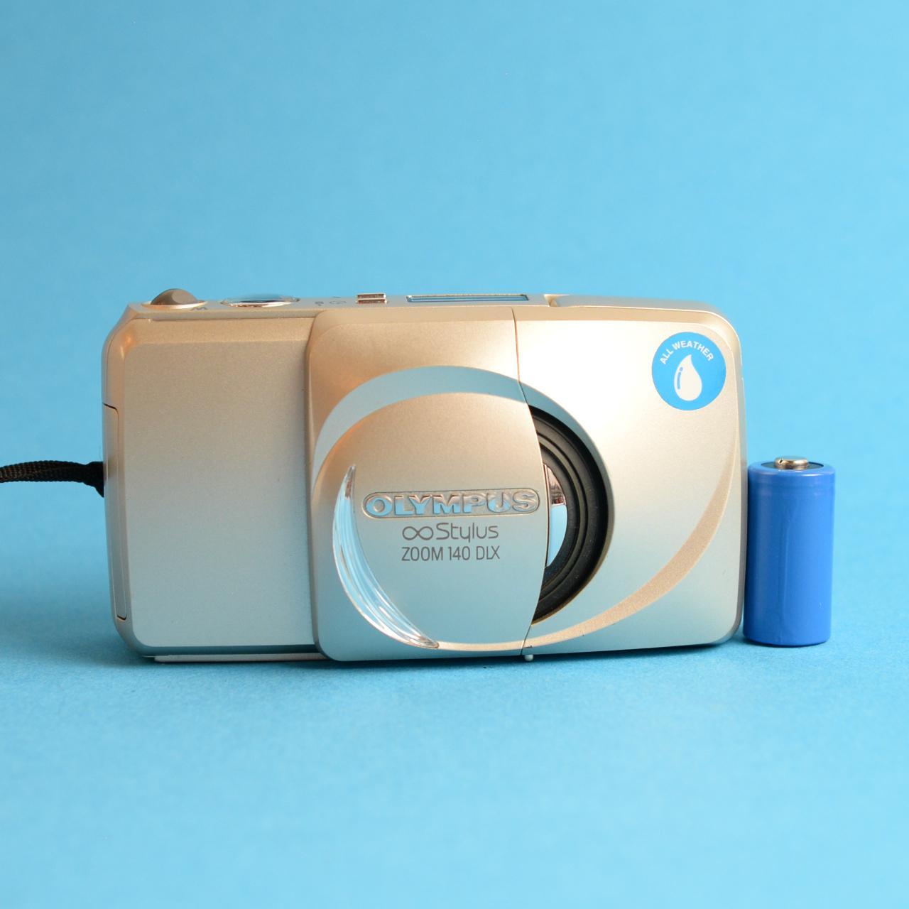 Olympus Infinity Stylus Zoom 140 DLX Film Camera | 35mm Point & Shoot | Read Description | Silver