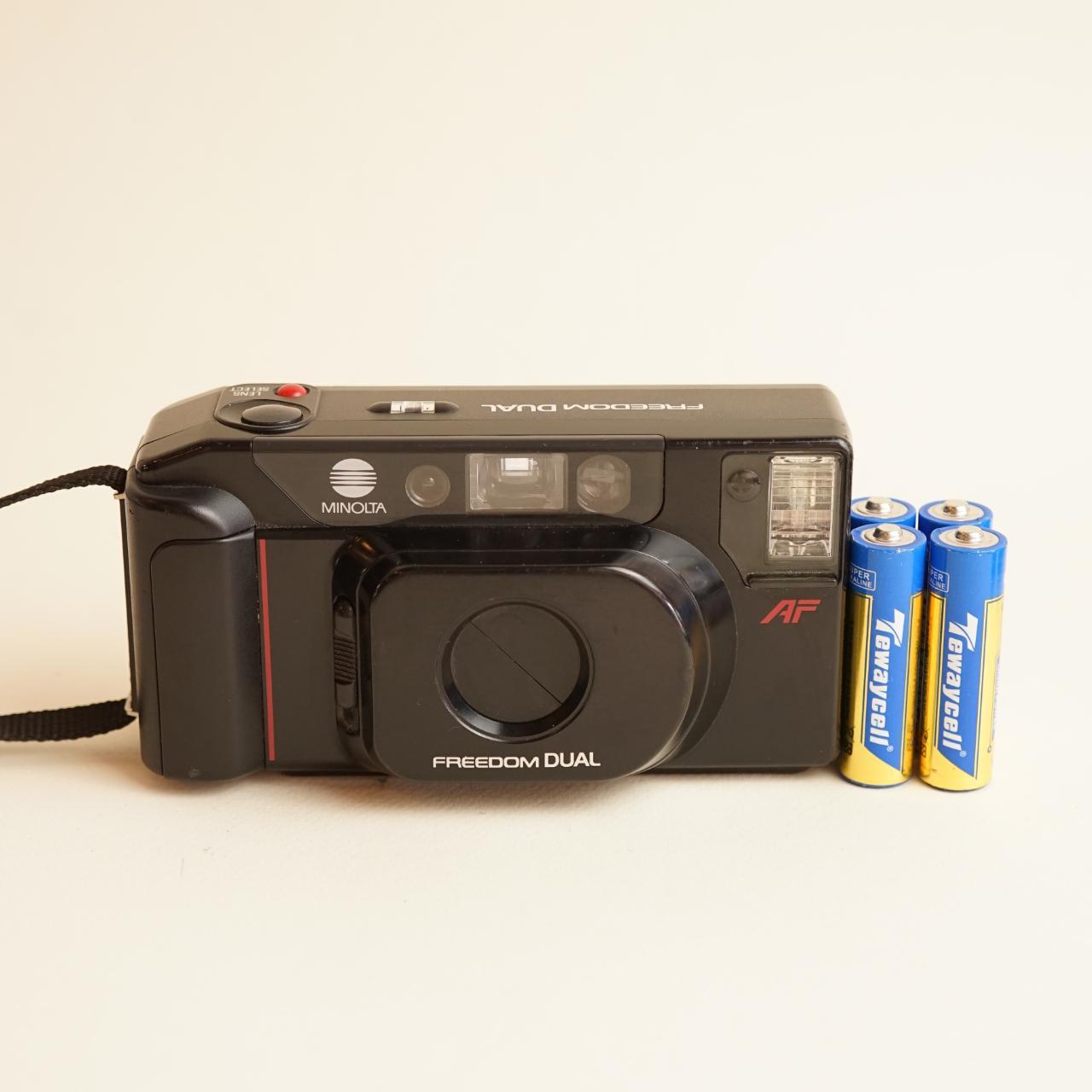 Minolta Freedom Dual Film Camera | 35mm Point & Shoot | Tested & Working | Black
