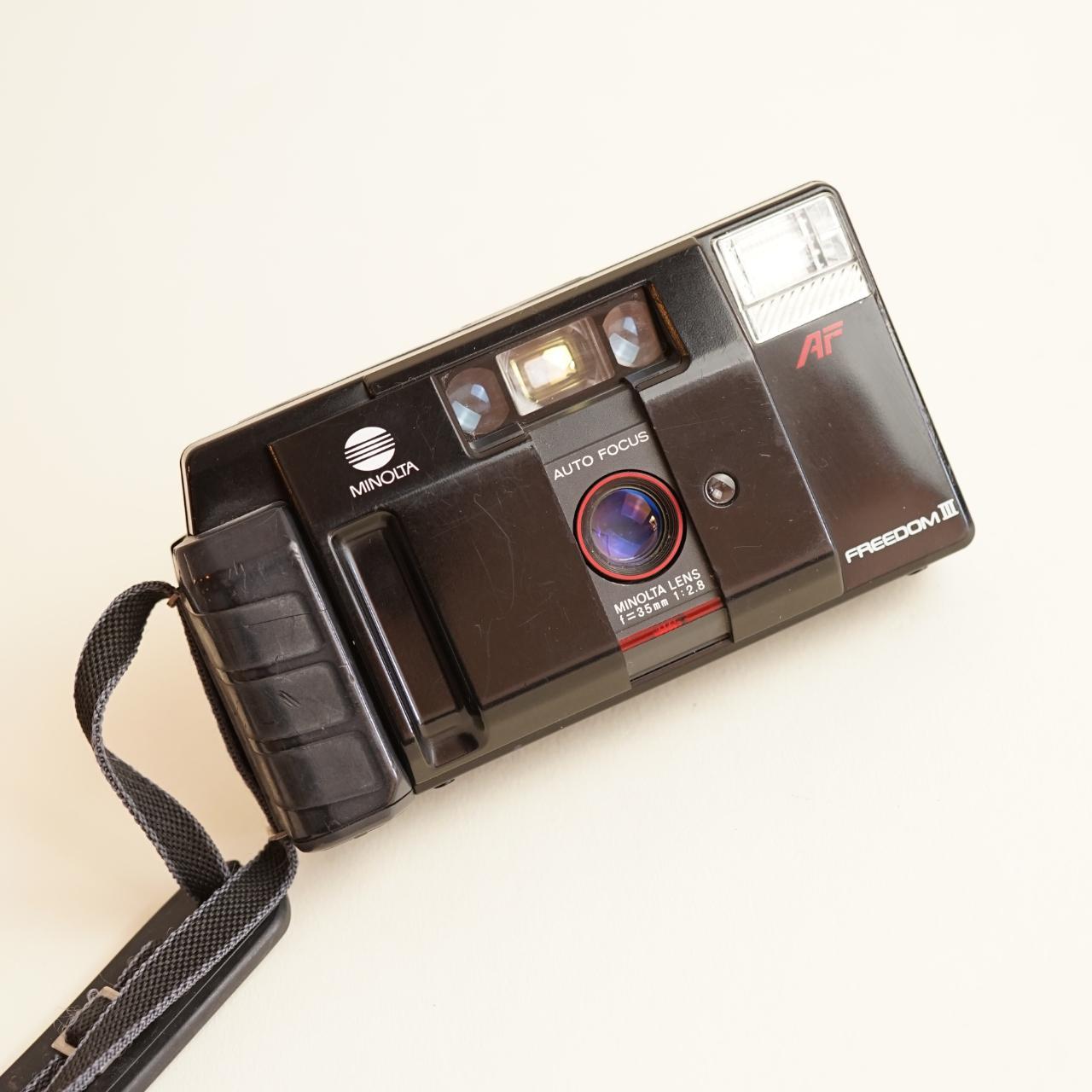 Minolta Freedom III Film Camera | 35mm Point & Shoot | Tested & Working | Black