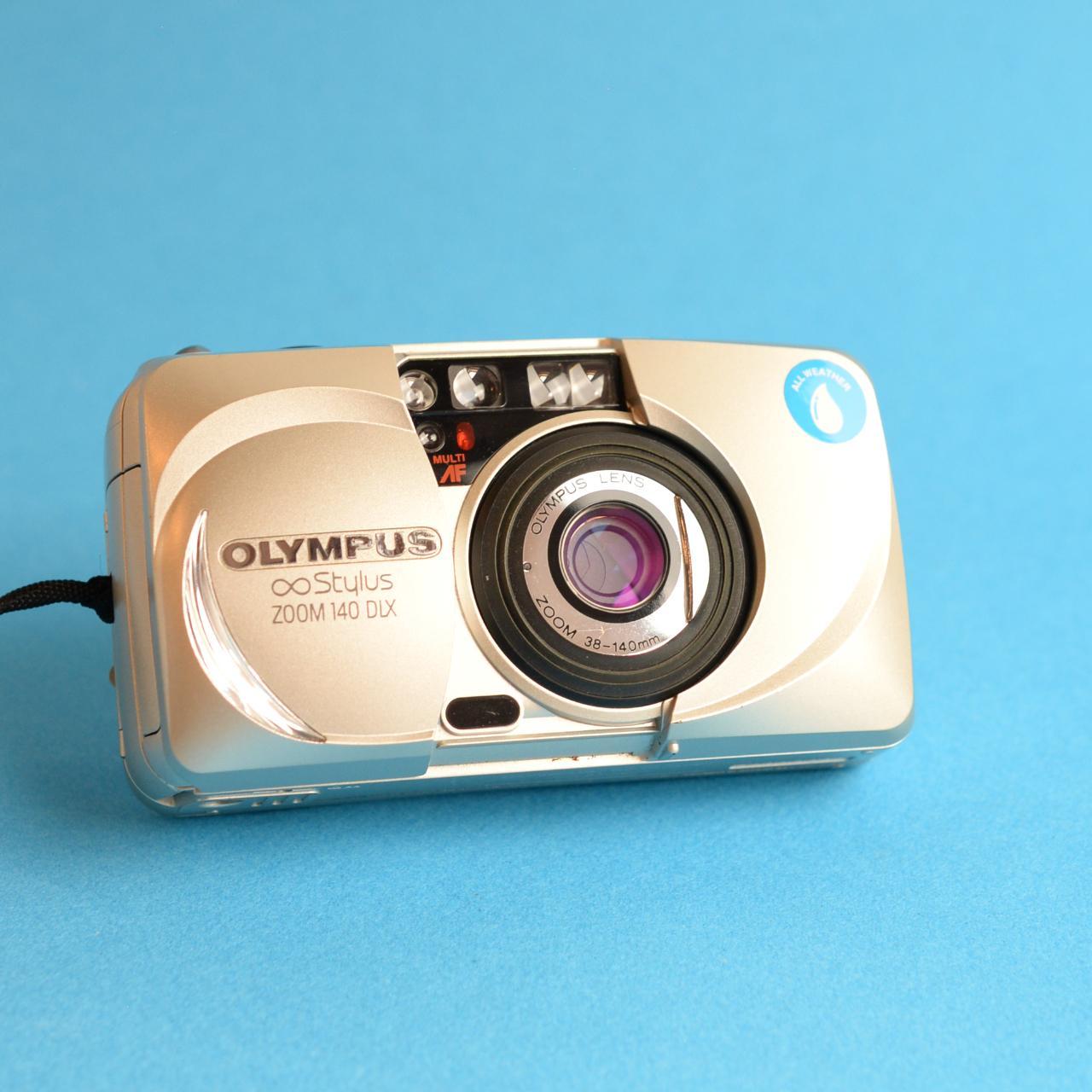 Olympus Infinity Stylus Zoom 140 DLX Film Camera | 35mm Point & Shoot | Read Description | Silver