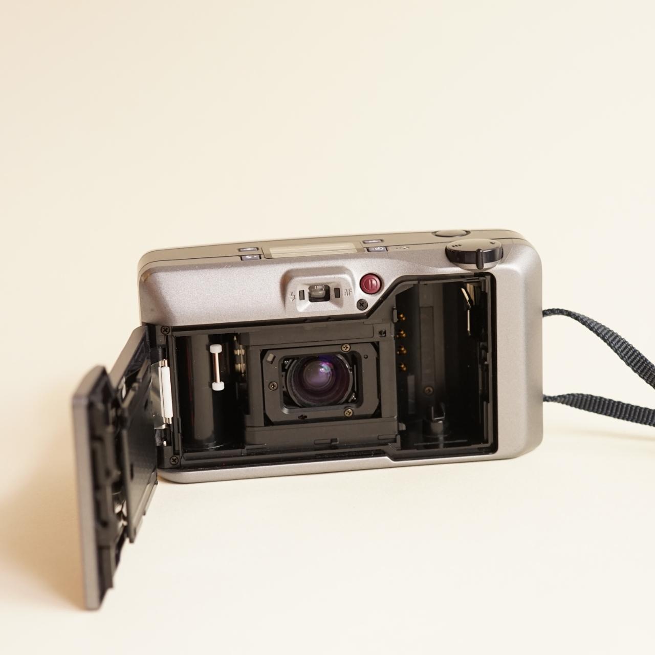 Pentax IQZoom 70XL Film Camera | 35mm Point & Shoot | Tested & Working | Silver
