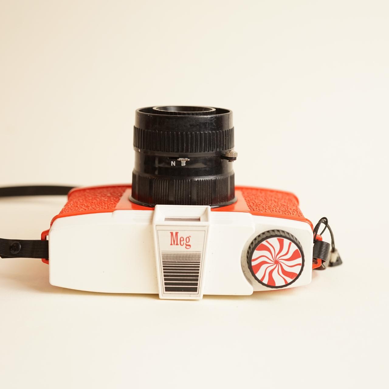 MEG 35mm Film Camera | 35mm Point & Shoot | Tested & Working | Red & White