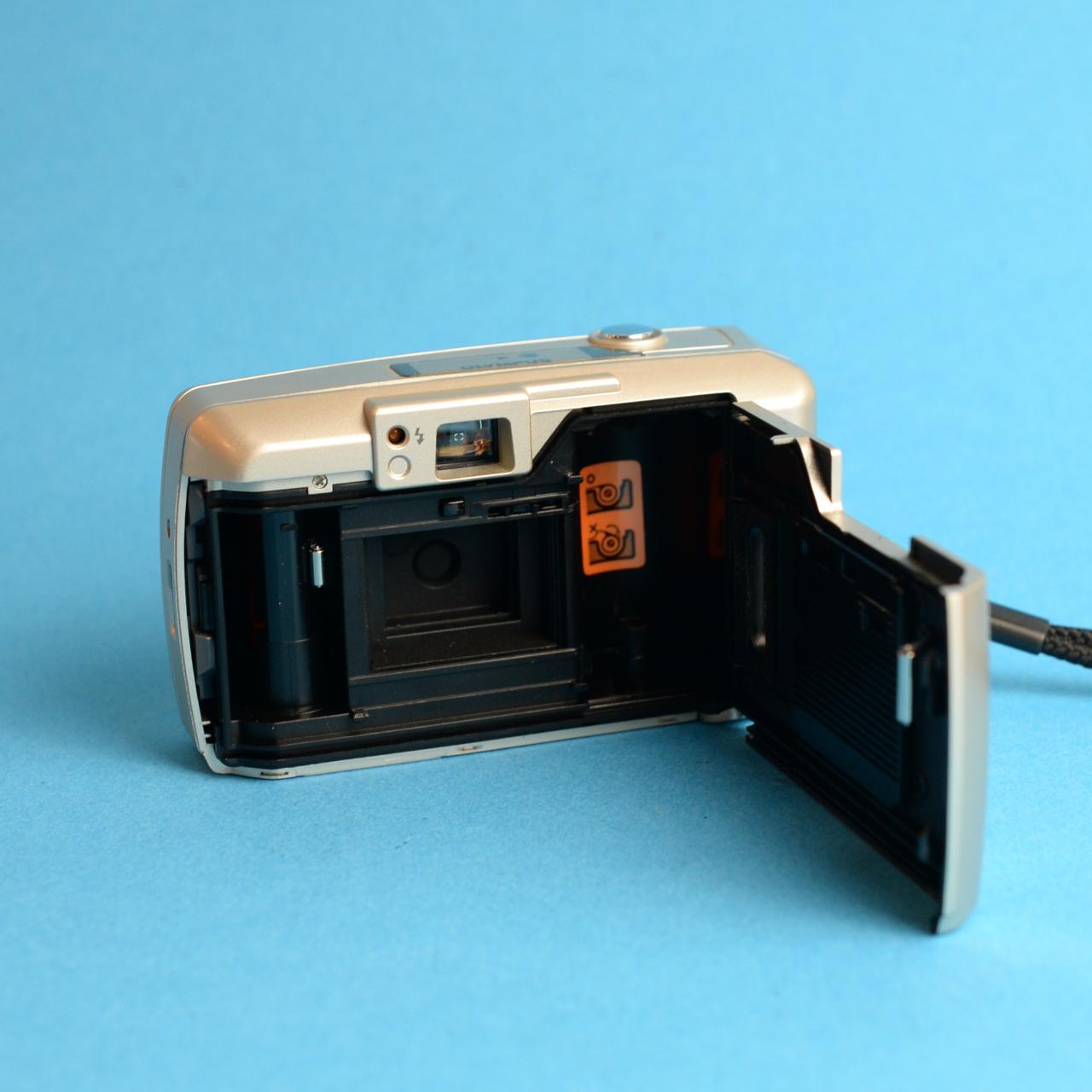 Olympus Trip AF 50 Film Camera | 35mm Point & Shoot | Tested & Working | Silver