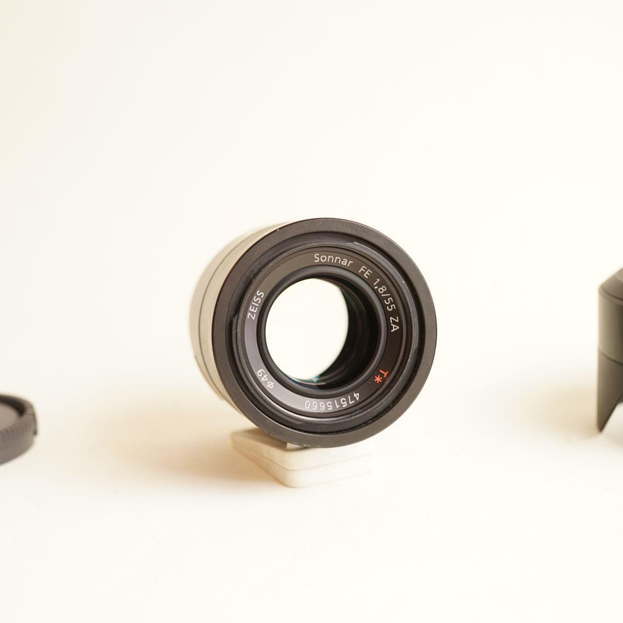 Sony Carl Zeiss Sonnar E 55mm f/1.8 Lens | Tested & Working | Black