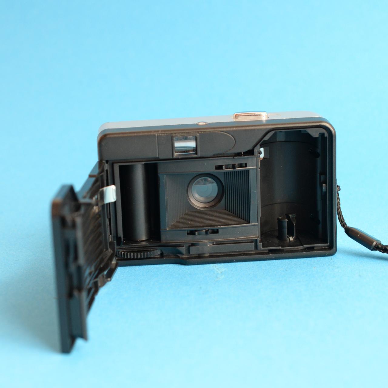 Vivitar Ultra Wide & Slim Film Camera | 35mm Point & Shoot | Tested & Working | Silver
