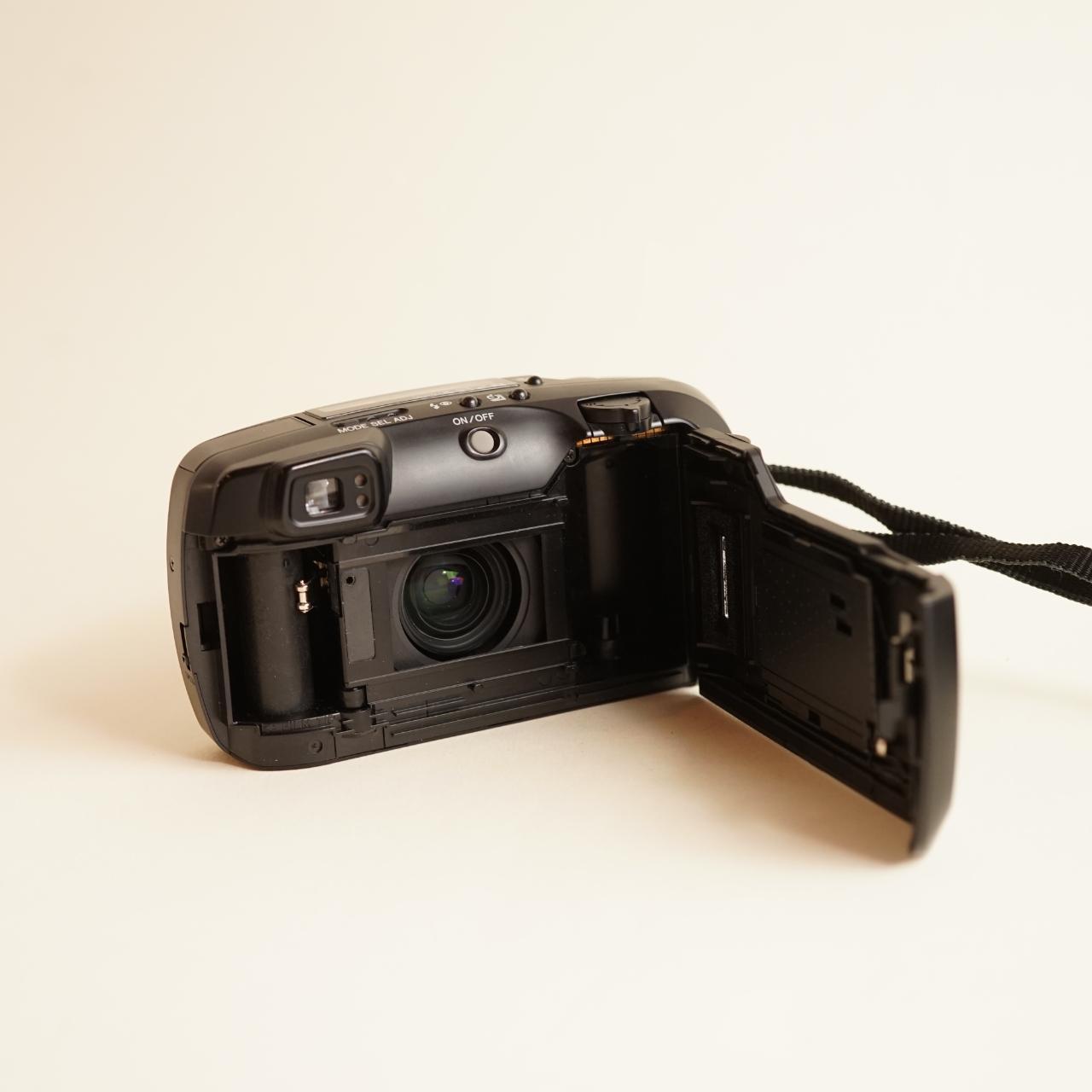 Minolta Supreme Freedom Zoom Film Camera | 35mm Point & Shoot | Tested & Working | Black