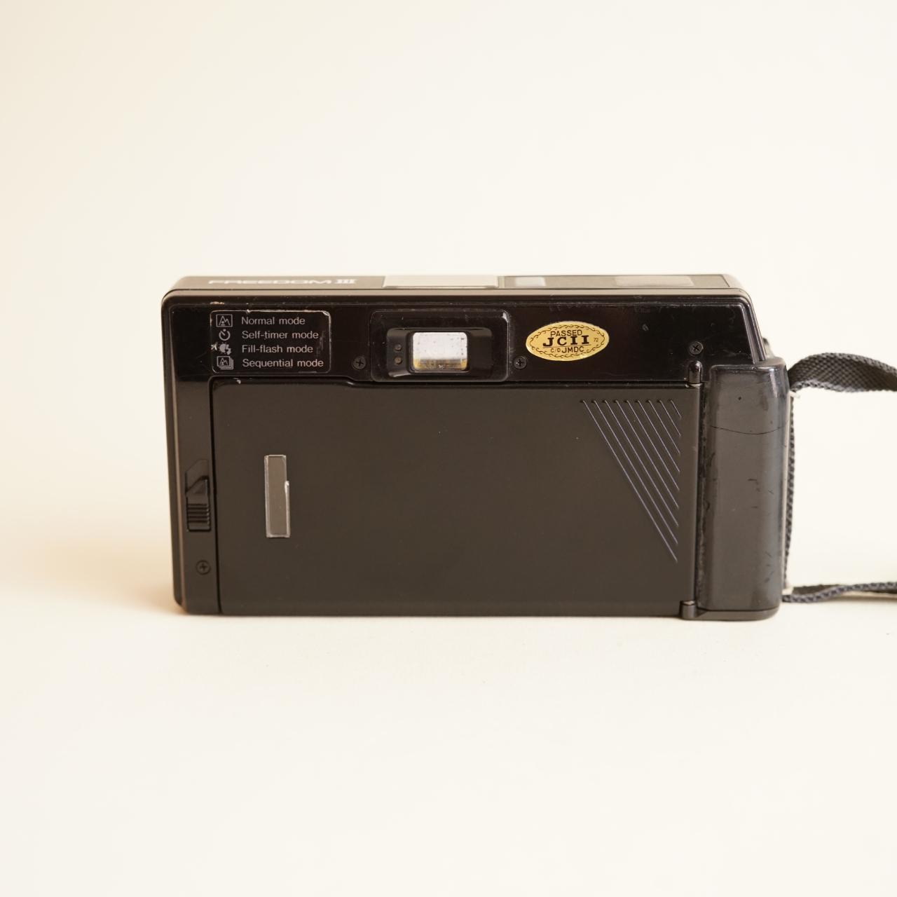 Minolta Freedom III Film Camera | 35mm Point & Shoot | Tested & Working | Black