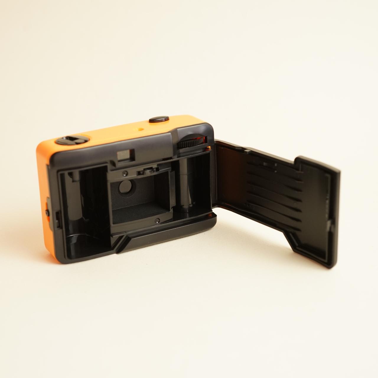 SwimWays Focus Free Film Camera | 35mm Point & Shoot | Tested & Working | Orange & Blue
