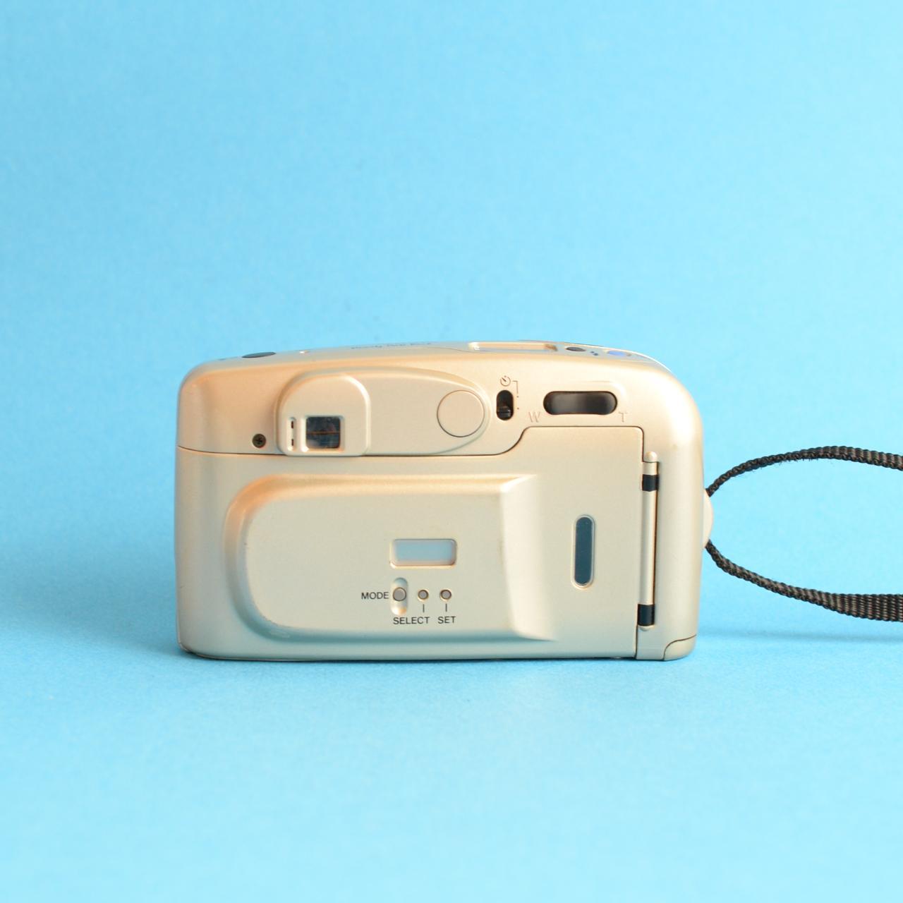 Yashica Elite 105 Zoom | 35mm Film Camera | Tested & Working | Silvery-Gold