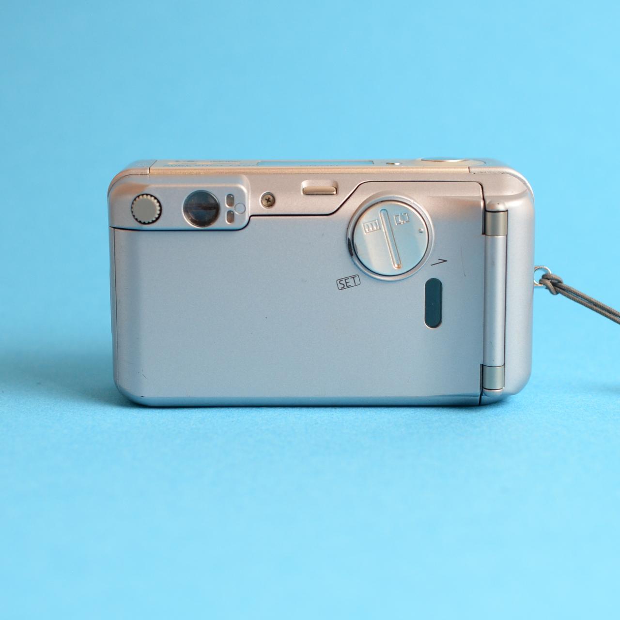 Canon SureShot 130u | 35mm Point & Shoot Film Camera | Tested & Working | Silver