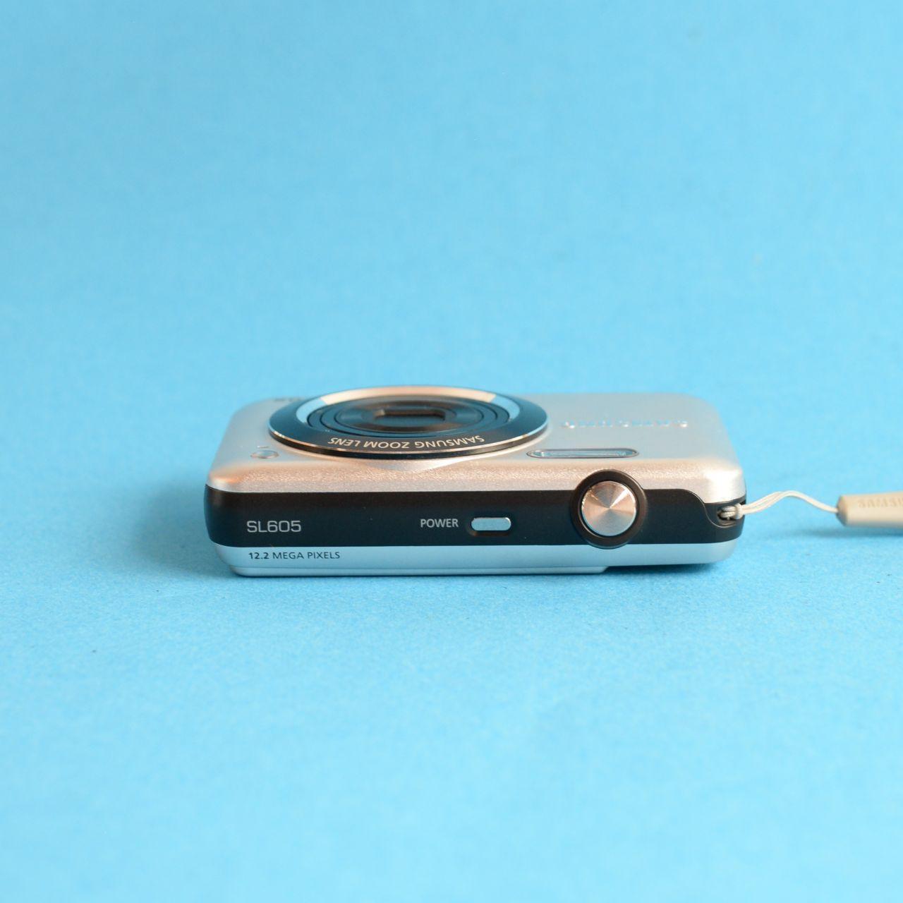 Samsung SL605 Digital Camera | 12.2MP | Tested & Working | Silver