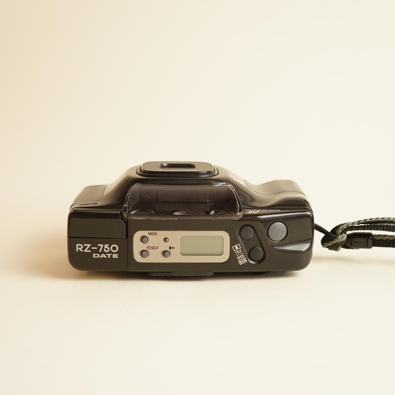 Ricoh RZ-750 Film Camera | 35mm Point & Shoot | Read Description | Black