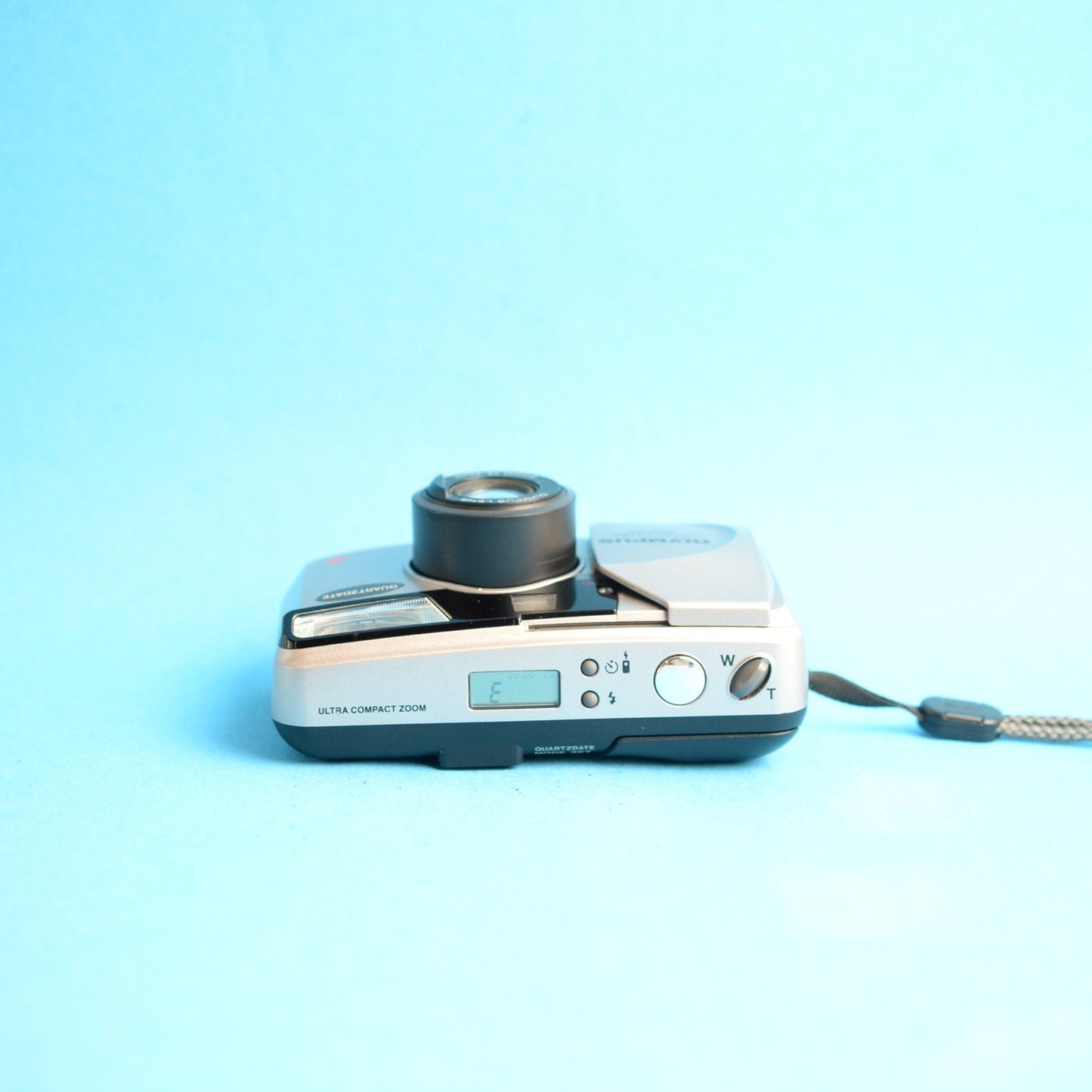 Olympus Infinity Accura Zoom 80S Film Camera | 35mm Point & Shoot | Tested & Working | Silver