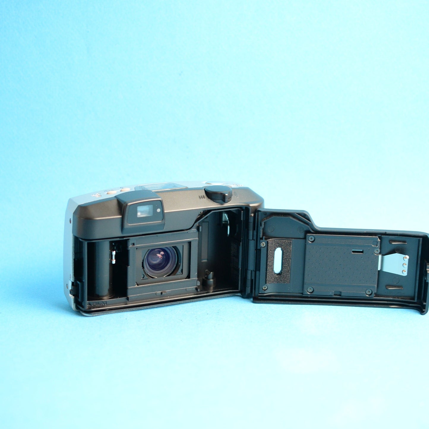 Pentax IQZoom 115V Film Camera | 35mm Point & Shoot | Tested & Working | Silver