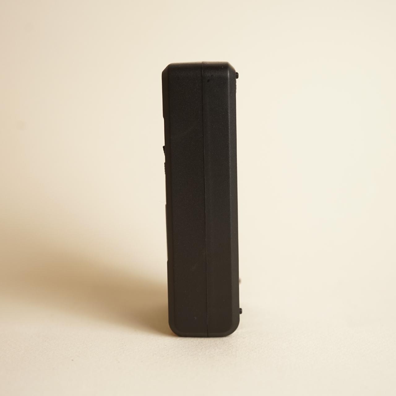 SoCal Cameras Universal Camera Battery Charger | For Digicam Batteries | Black