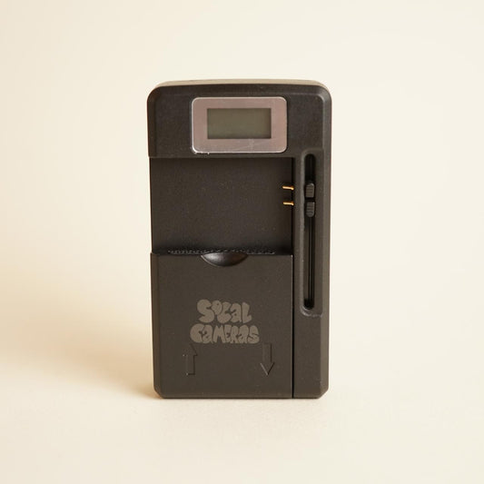 SoCal Cameras Universal Camera Battery Charger | For Digicam Batteries | Black