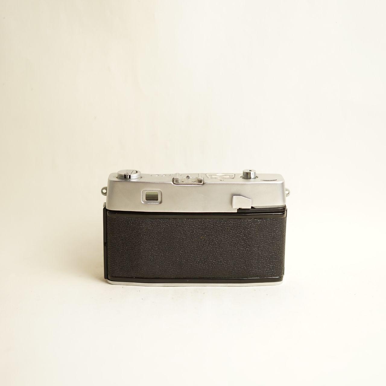 Petri 7S Film Camera | 35mm Rangefinder | Read Description | Silver & Black