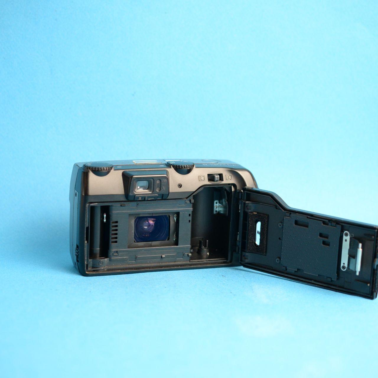 Ricoh R-130Z Film Camera | 35mm Point & Shoot | Tested & Working | Grey