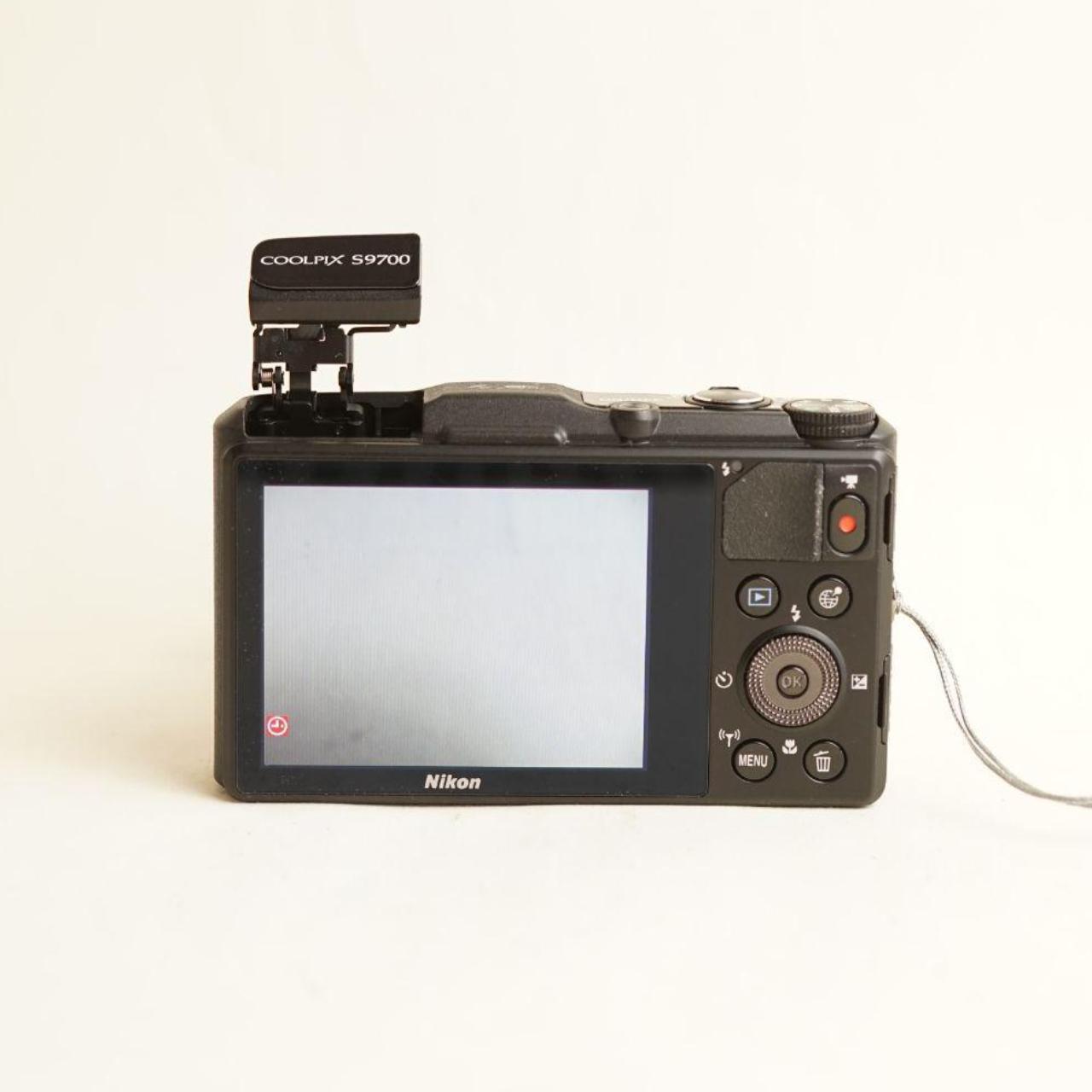 Nikon Coolpix S9700 Digital Camera | 16.0MP | Tested & Working | Black