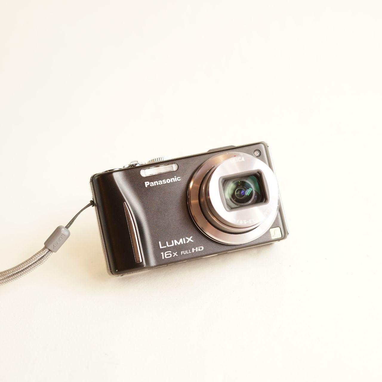 Panasonic Lumix DMC-ZS10 Digital Camera | 14.1MP | Read Description | Black