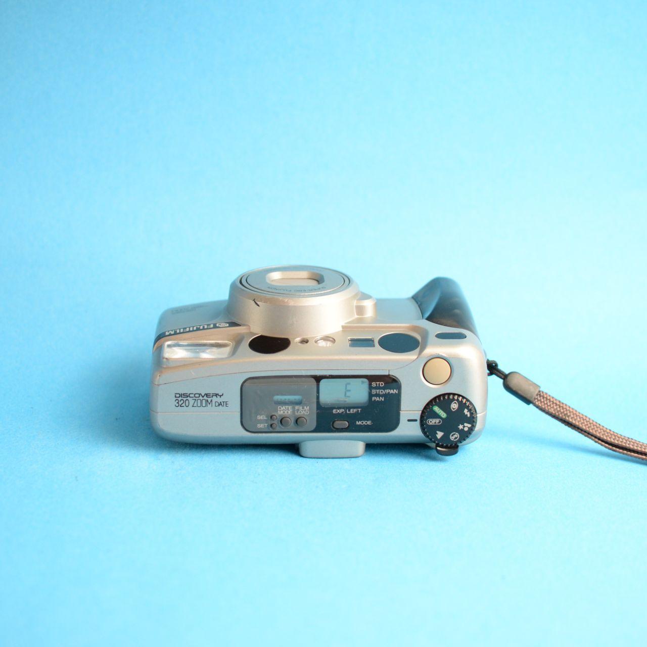 Fujifilm Discovery 320 Zoom Date Film Camera | 35mm Point & Shoot | Tested & Working | Silver