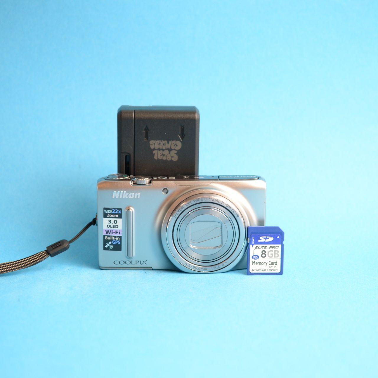 Nikon Coolpix S9500 Digital Camera | 18.1MP | Tested & Working | Silver