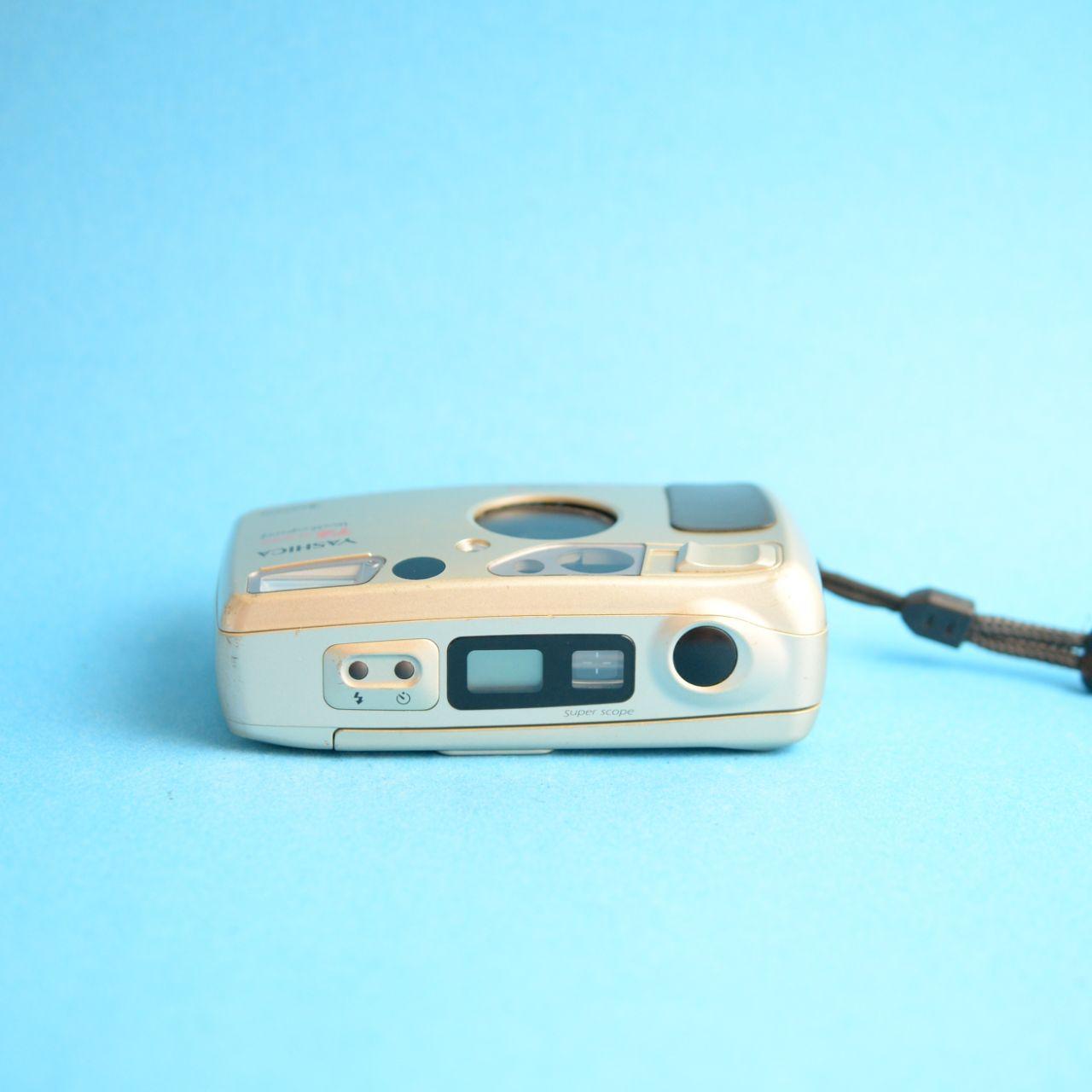 Yashica T4 Super Weatherproof Film Camera | 35mm Point & Shoot | Tested & Working | Gold