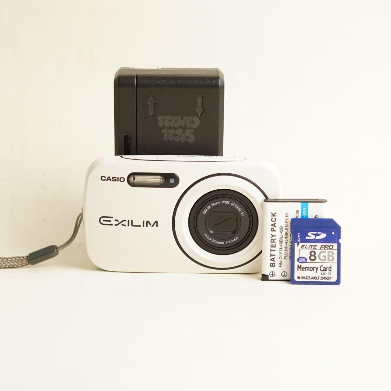 Casio Exilim EX-Z32 Digital Camera | 16.1MP | Tested & Working | White