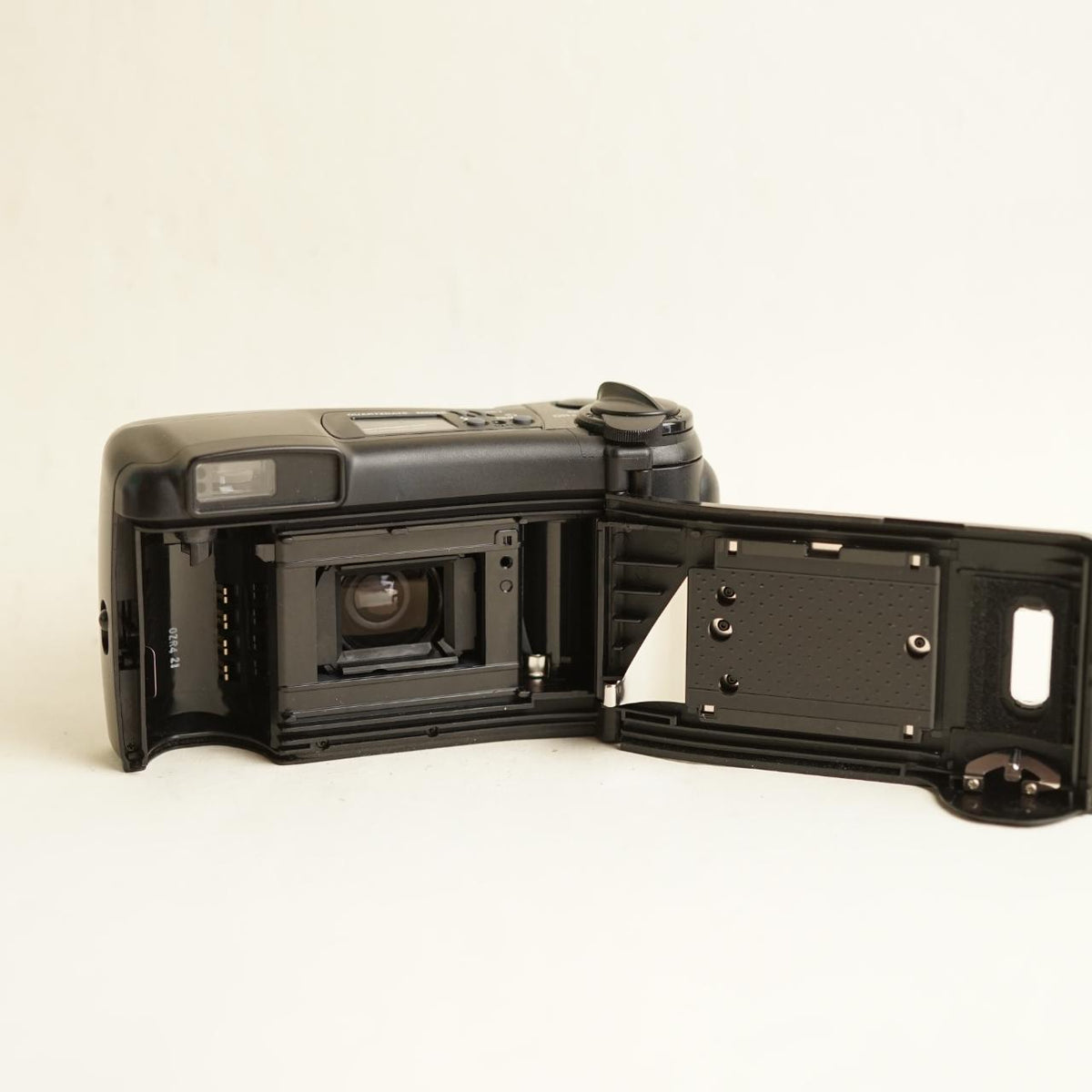 Olympus SuperZoom 760 Film Camera | 35mm Point & Shoot | Tested & Working | Black