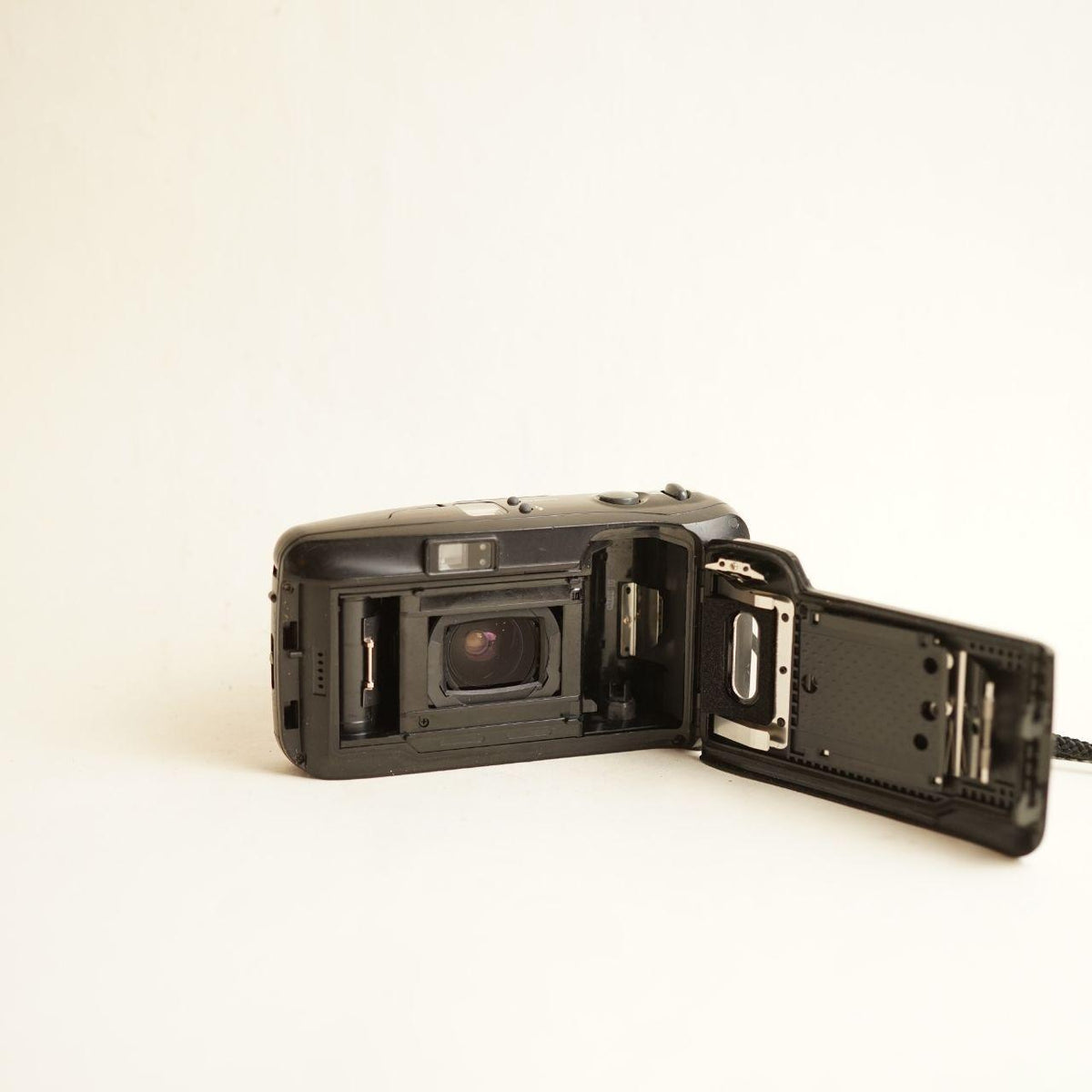 Olympus Infinity Stylus Zoom Film Camera | 35mm Point & Shoot | Tested & Working | Black