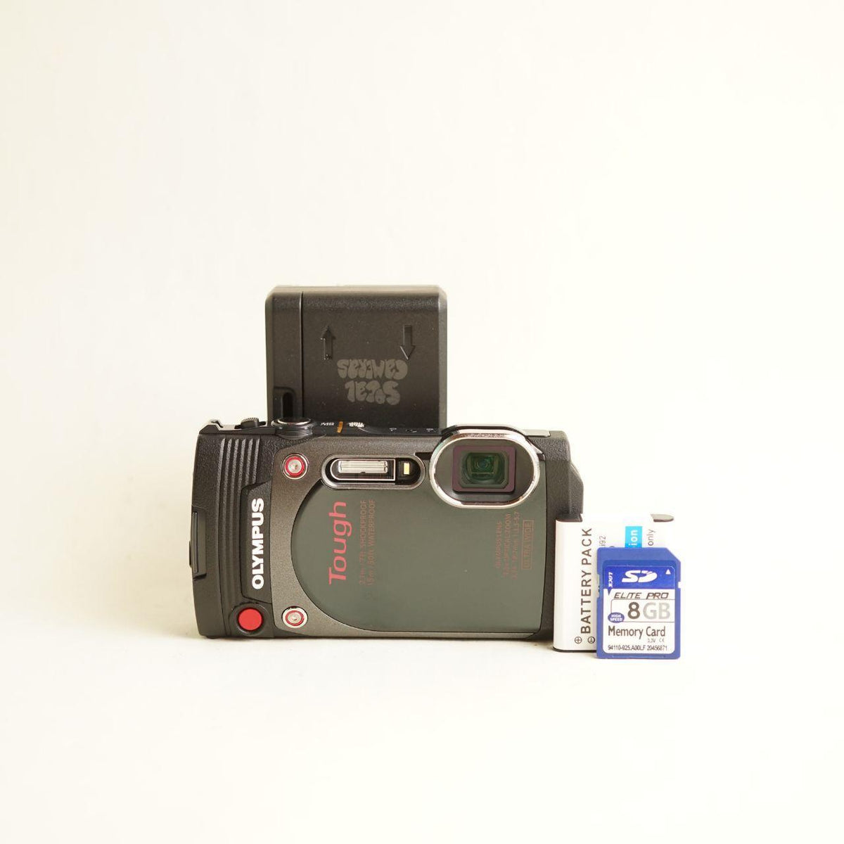 Olympus Stylus TG-870 Digital Camera | 16MP | Tested & Working | Grey & Black