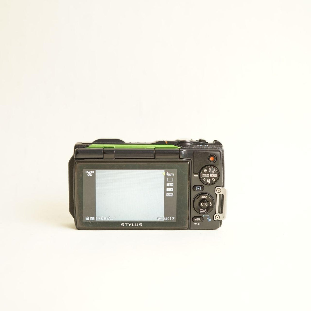 Olympus Stylus TG-870 Digital Camera | 16MP | Tested & Working | Green & Black