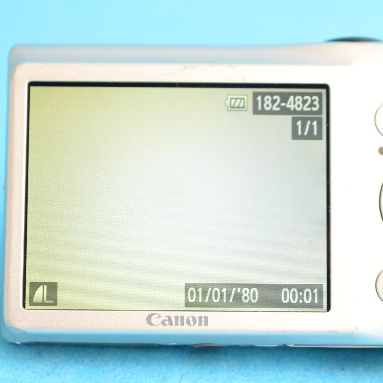 Canon PowerShot SD1300 IS Digital Camera | 12.1MP | Read Description | Silver