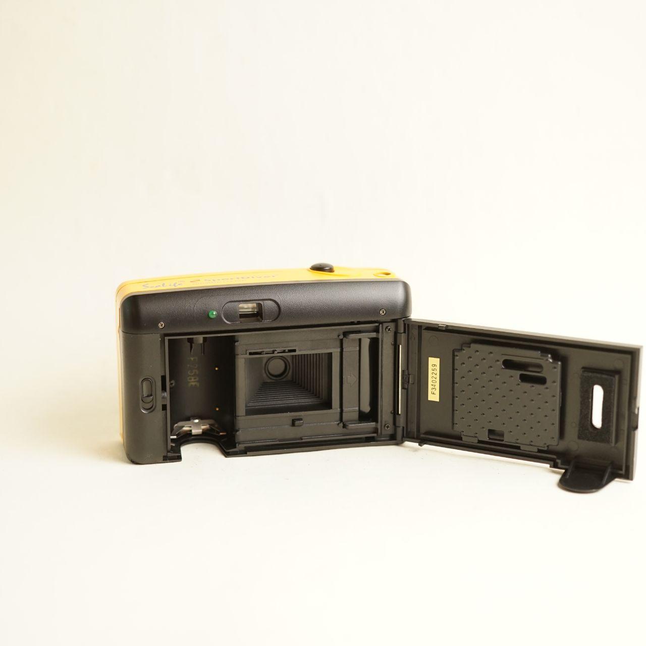 SeaLife SportDiver Automatic Film Camera | 35mm Point & Shoot | Tested & Working | Yellow + Black