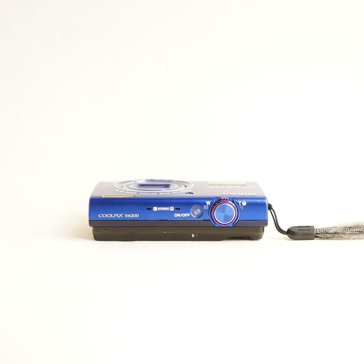 Nikon Coolpix S6200 Digital Camera | 16.0MP | Tested & Working | Blue