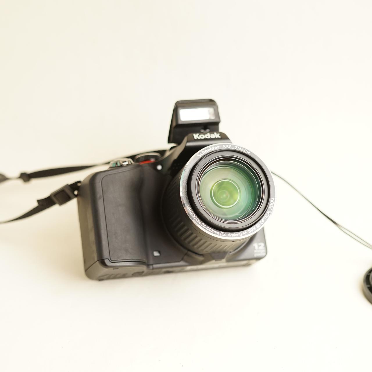 Kodak EasyShare Max Z990 Digital Camera | 12.0MP | Tested & Working | Black