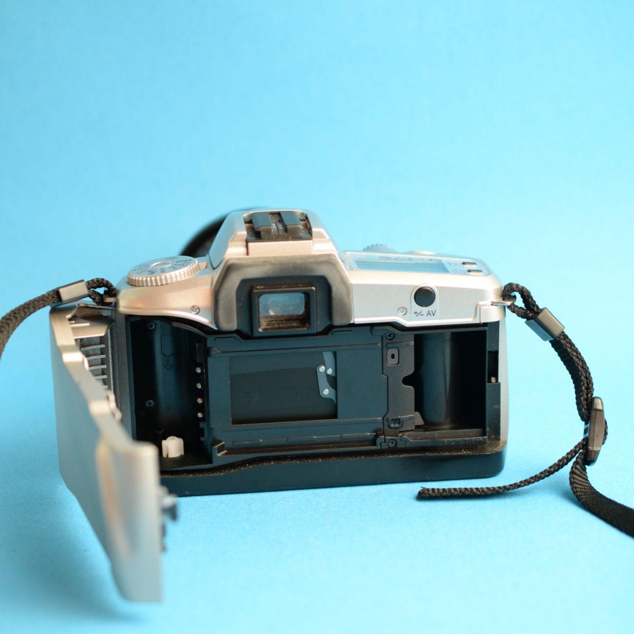 Minolta Maxxum 50 Film Camera | 35mm SLR | Tested & Working | Silver