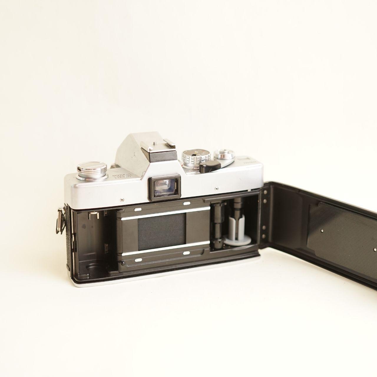 Minolta SRT101 MD Film Camera | 35mm SLR | Fully CLA’d | Silver