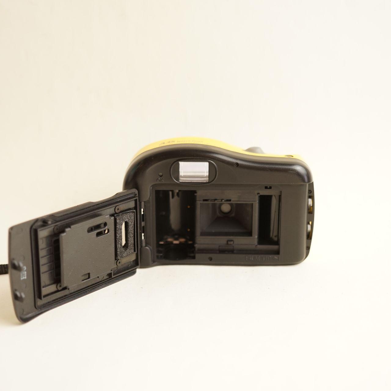 Vivitar A35 Splash Proof Film Camera | 35mm Point & Shoot | Tested & Working | Yellow