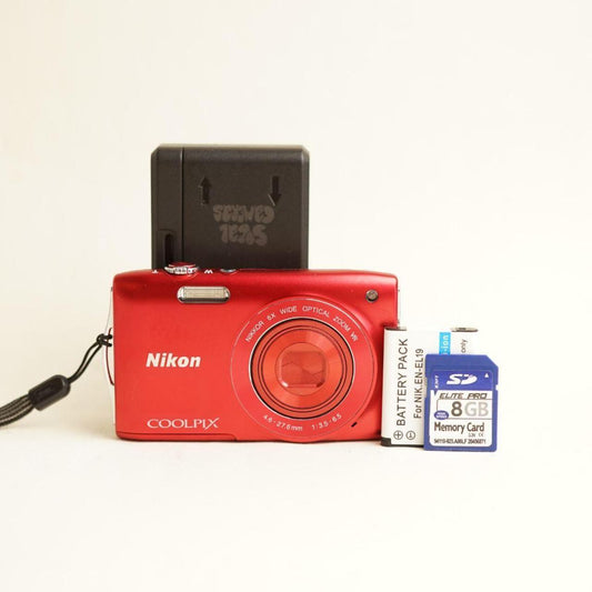 Nikon Coolpix S3300 Digital Camera | 16MP | Tested & Working | Red