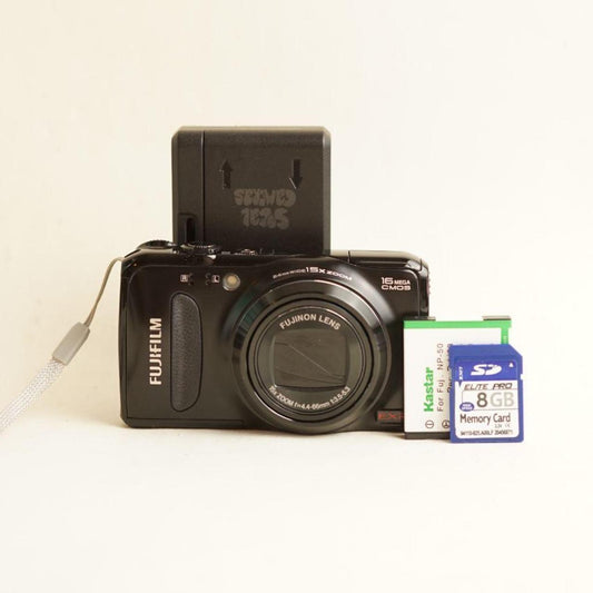 Fujifilm FinePix F500EXR Digital Camera | 16MP | Tested & Working | Black