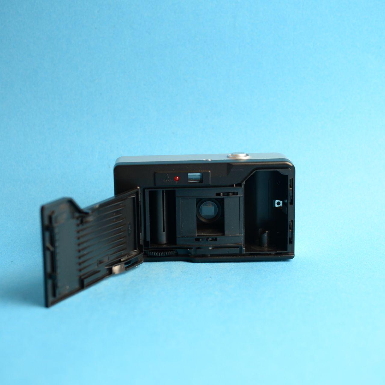Kodak EKTAR H35 Film Camera | Half Frame 35mm | Tested & Working | White & Silver
