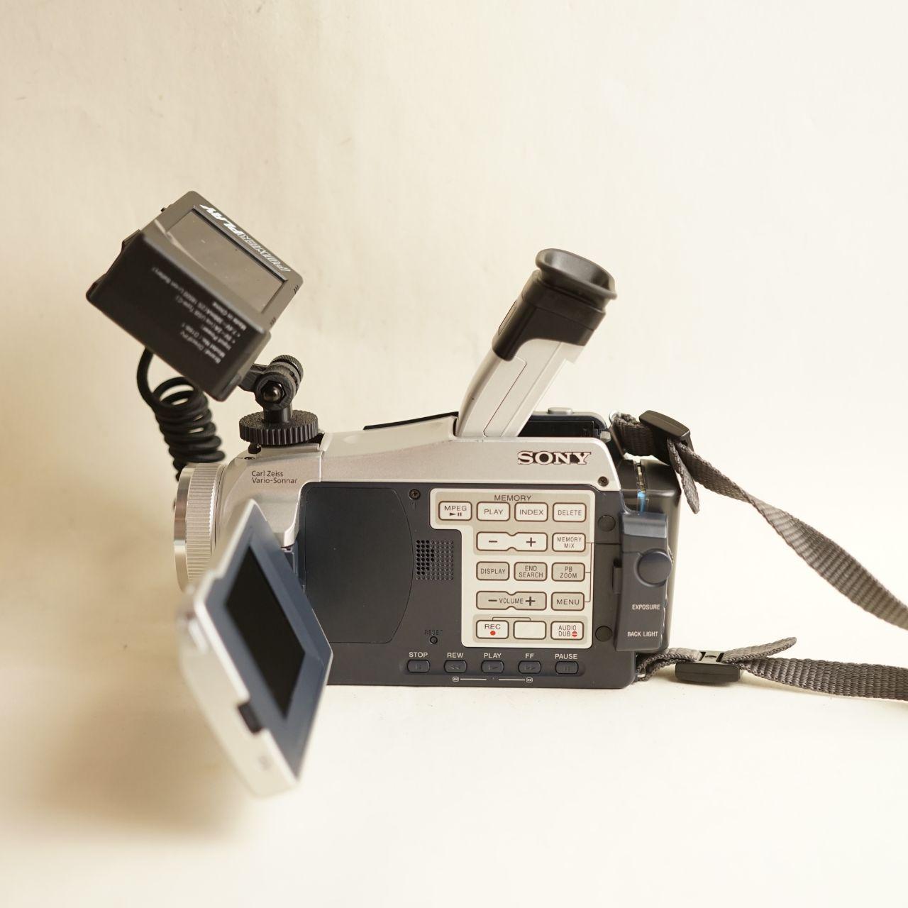 Sony Handycam DCR-TRV25 Digital Camcorder | Tapeless Setup | Tested & Working | Silver