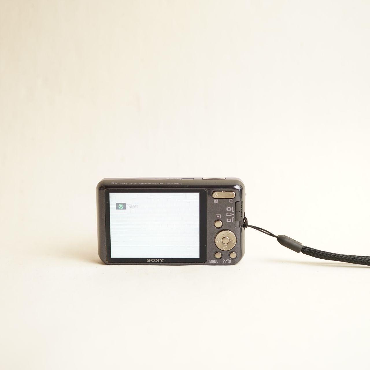 Sony Cyber-shot DSC-W570 Digital Camera | 16.1MP | Tested & Working | Purple